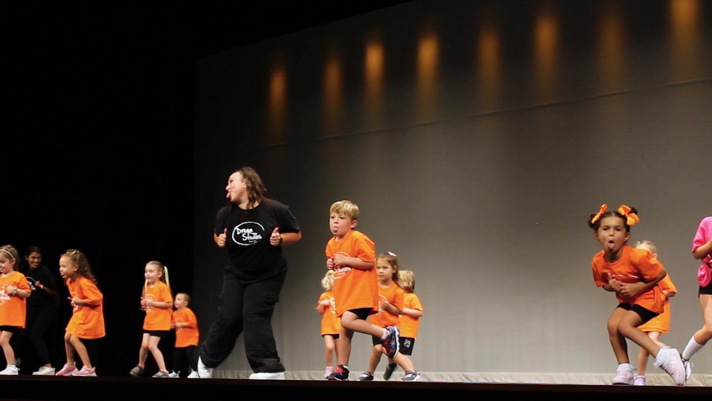 LITTLE HIP HOPPERS